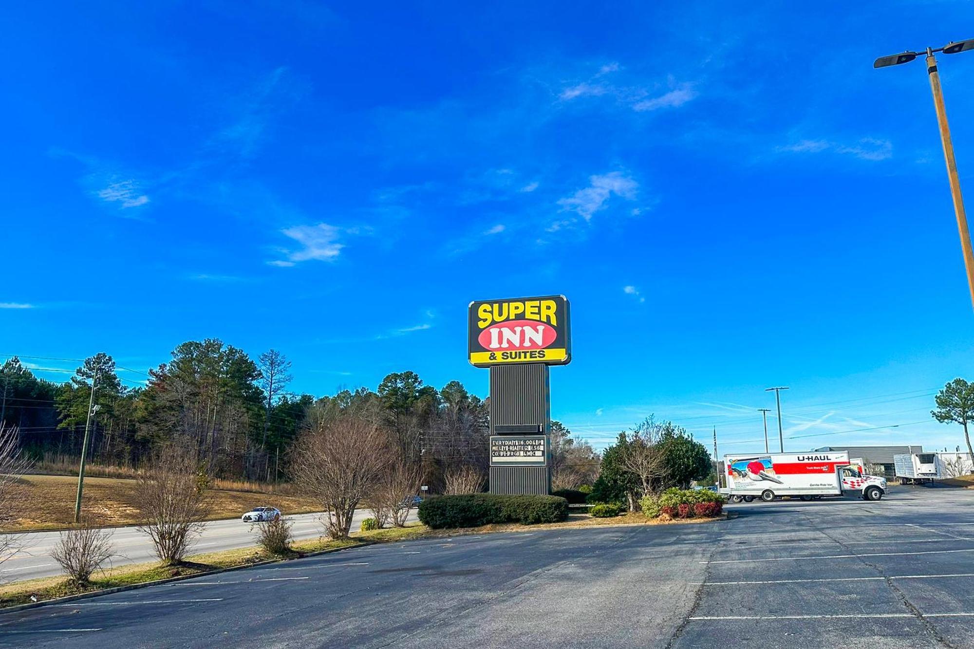 Super Inn & Suites By Oyo Milledgeville Exterior photo